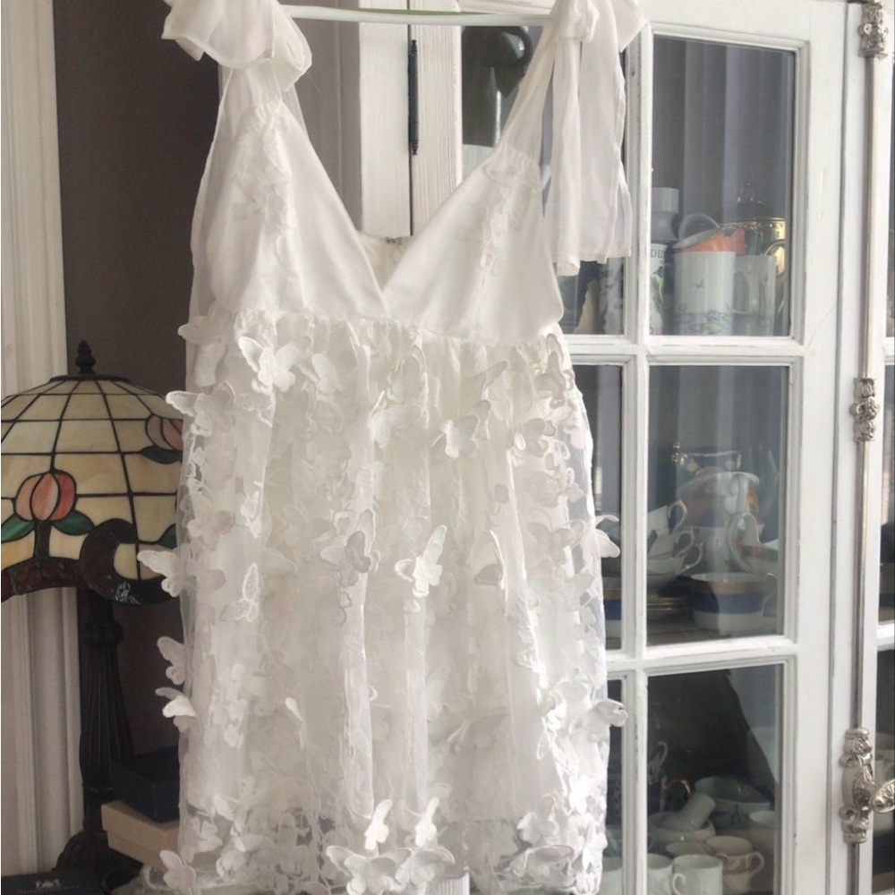 White Floral Appliqué Dress, M - Picture 4 of 4